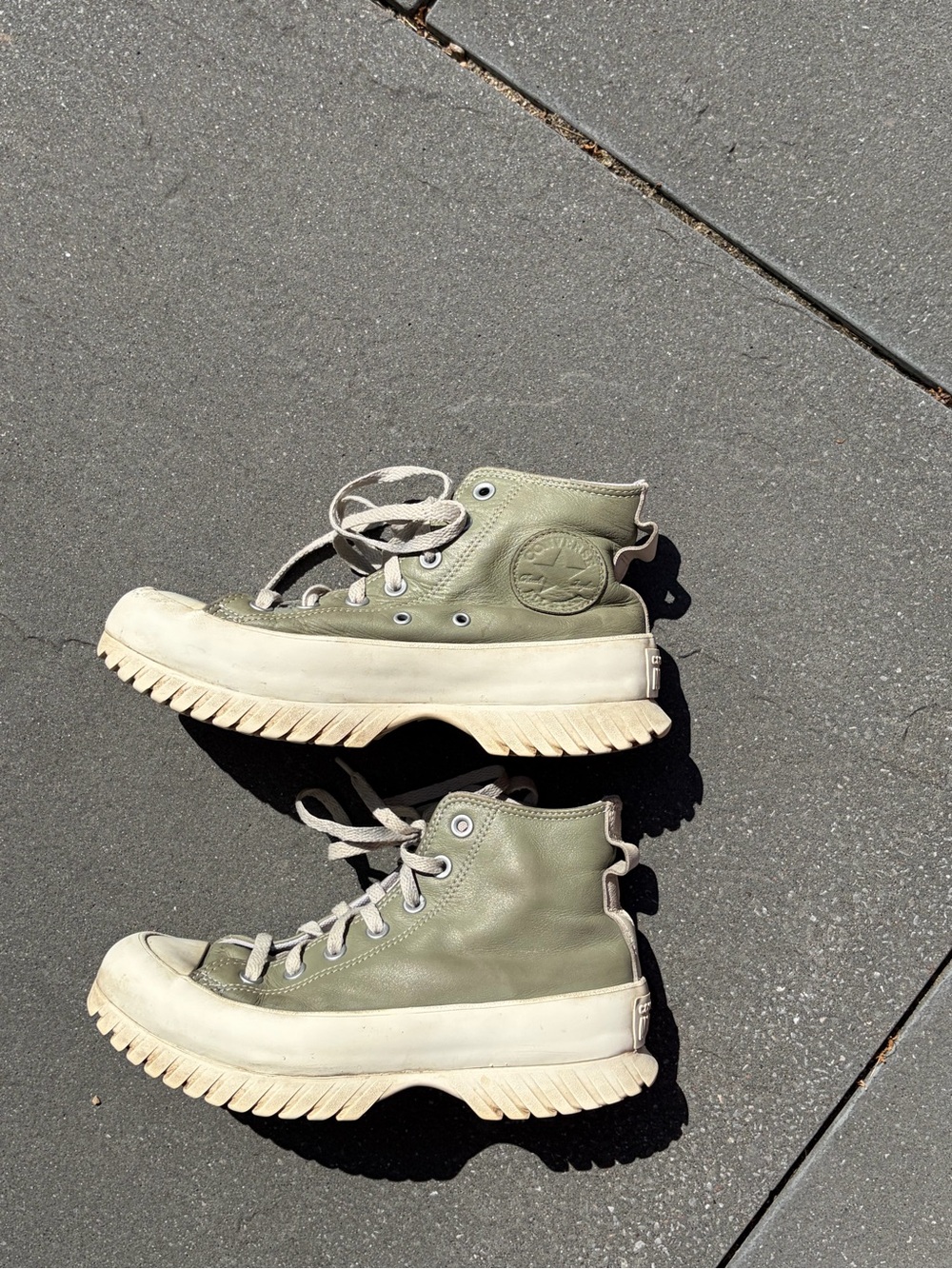 Converse Chuck Taylor All Star Lugged Winter 2.0 Leather Green Wom 7.5 /Men 5.5